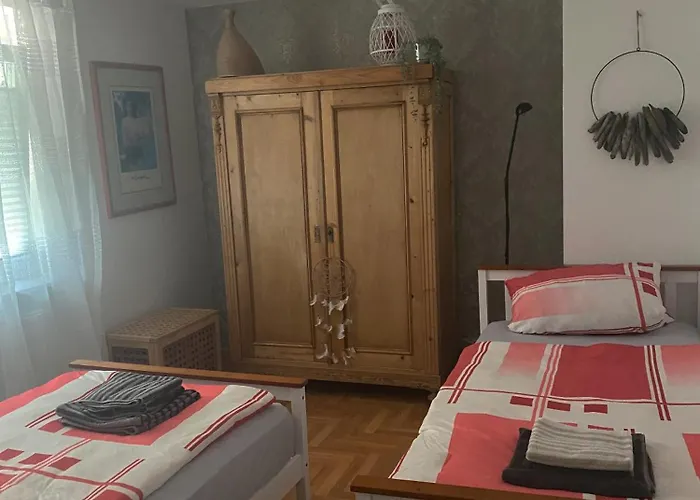 Lägenhet Ferienwohung Am Felsenwanderweg Im Pfaelzerwald *